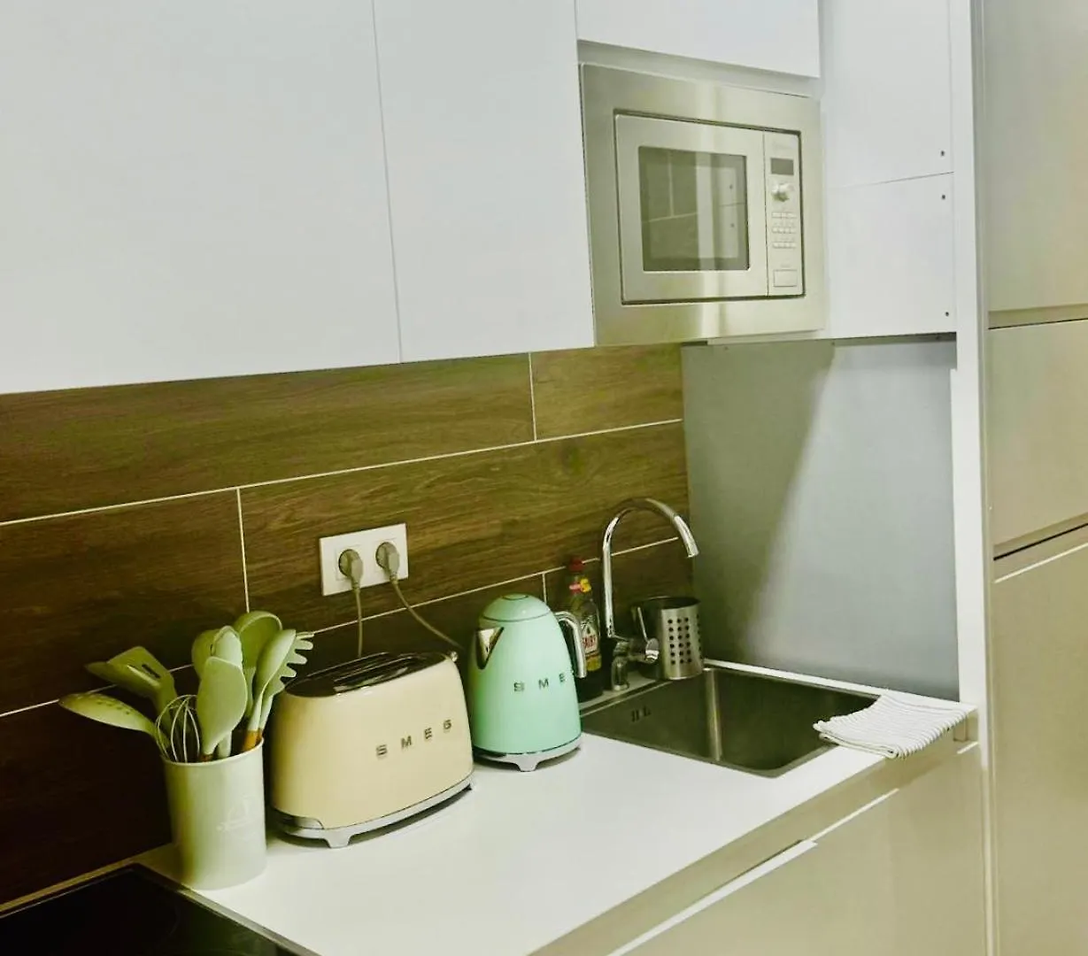 Bonito Apartamento Cerca Del Palacio De Congresos Granada 0*,  Spanien